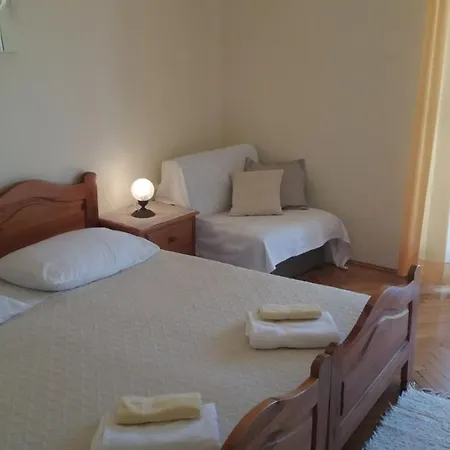 With A View Apartment Jelsa (Hvar)
